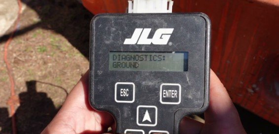 Jlg Scissor Lift Warning Light Flashing 4 How to Fix a Jlg Scissor Lift Fault 1