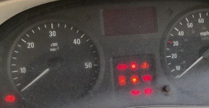 What warning lights are an MOT failure